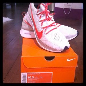 Nike Zoom Fly Flyknit 10.5